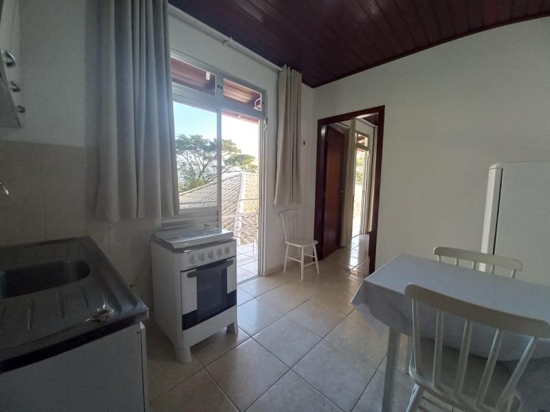 Apartamento-Codigo-2017-para-alugar-no-bairro-Barra-da-Lagoa-na-cidade-de-Florianópolis
