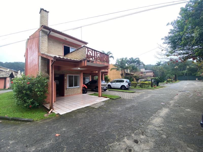 Apartamento-Codigo-2058-para-alugar-no-bairro-Barra-da-Lagoa-na-cidade-de-Florianópolis