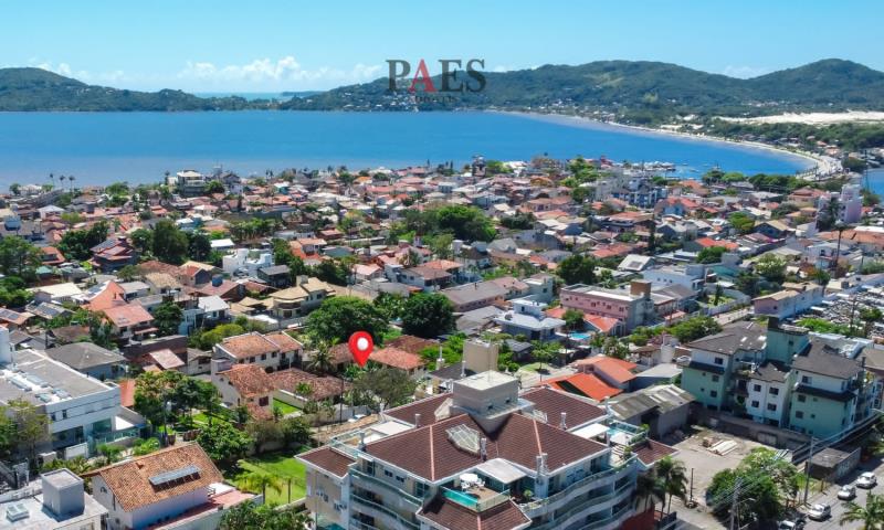 Casa-Codigo-2089-a-Venda-no-bairro-Lagoa-da-Conceição-na-cidade-de-Florianópolis