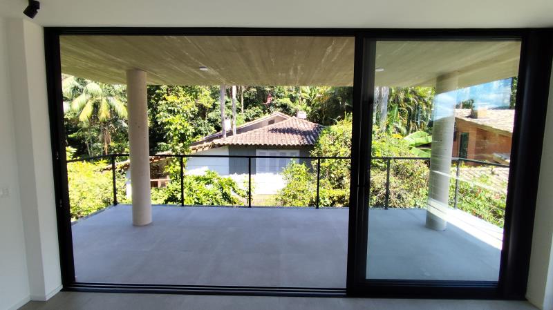 Casa-Codigo-2306-para-Alugar-no-bairro-Lagoa-da-Conceição-na-cidade-de-Florianópolis