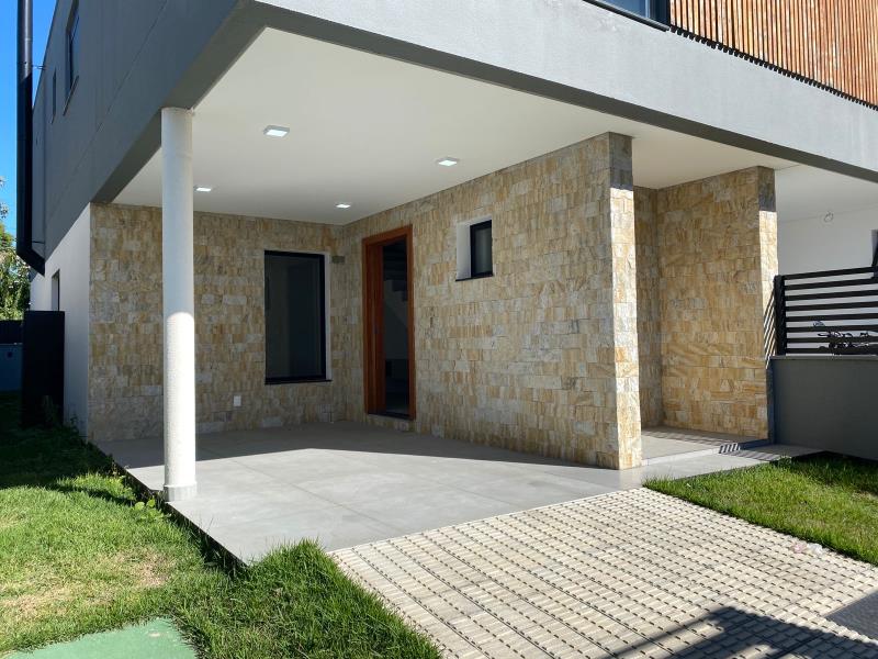 Casa-Geminada-Codigo-2307-para-Alugar-no-bairro-Campeche-na-cidade-de-Florianópolis