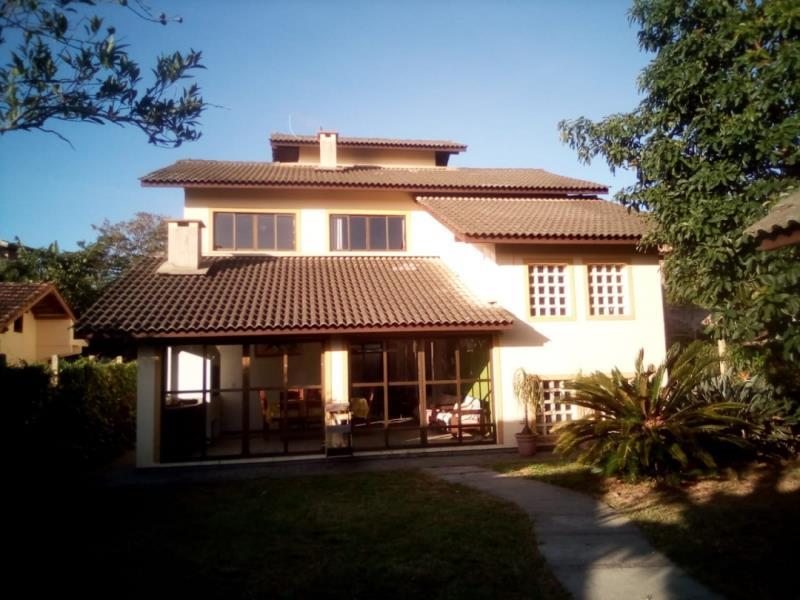 Casa-Codigo-2352-para-alugar-no-bairro-Barra-da-Lagoa-na-cidade-de-Florianópolis