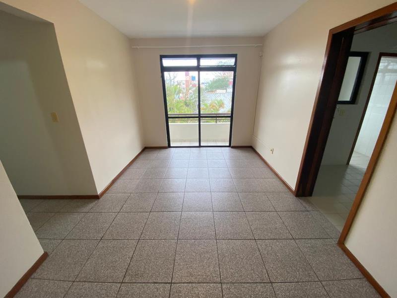 Apartamento-Codigo-2393-para-alugar-no-bairro-Pantanal-na-cidade-de-Florianópolis