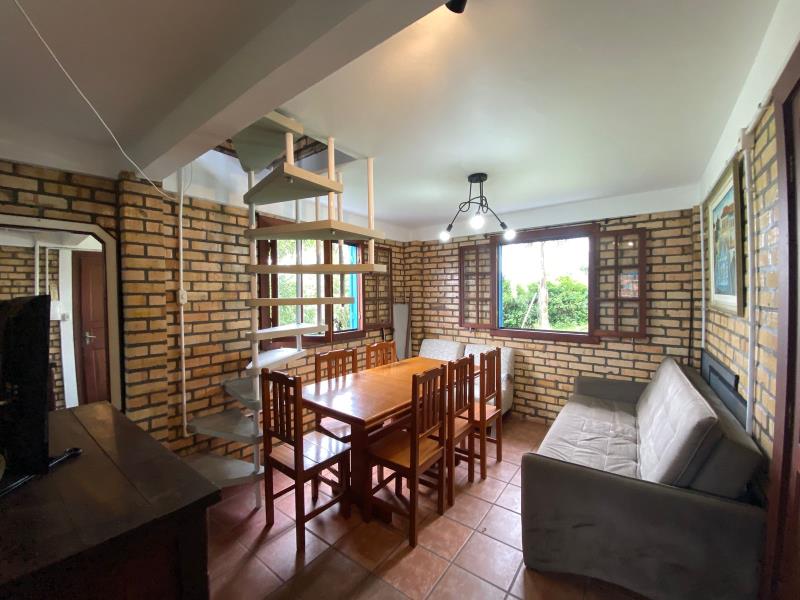 Apartamento-Codigo-2441-para-alugar-no-bairro-Barra-da-Lagoa-na-cidade-de-Florianópolis