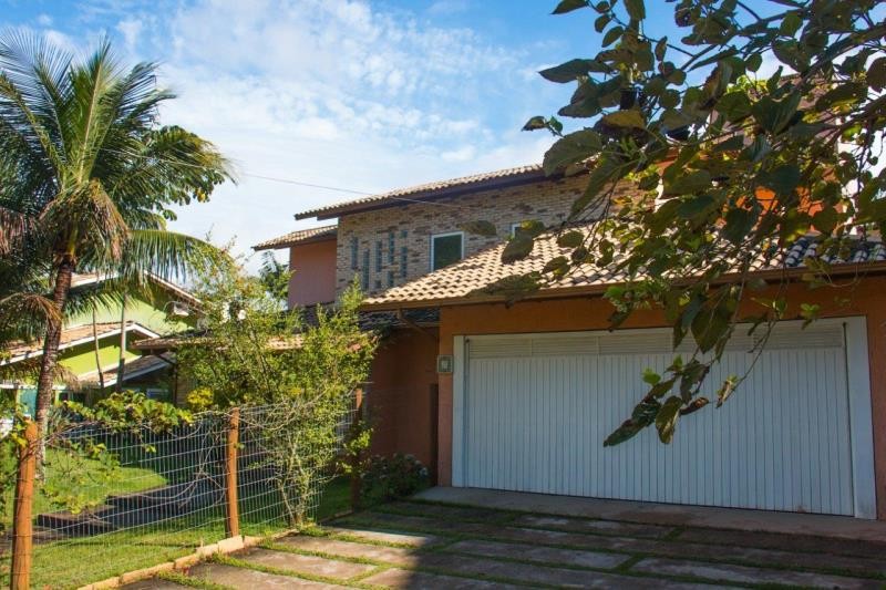 Casa-Codigo-2446-a-Venda-no-bairro-Rio-Tavares-na-cidade-de-Florianópolis