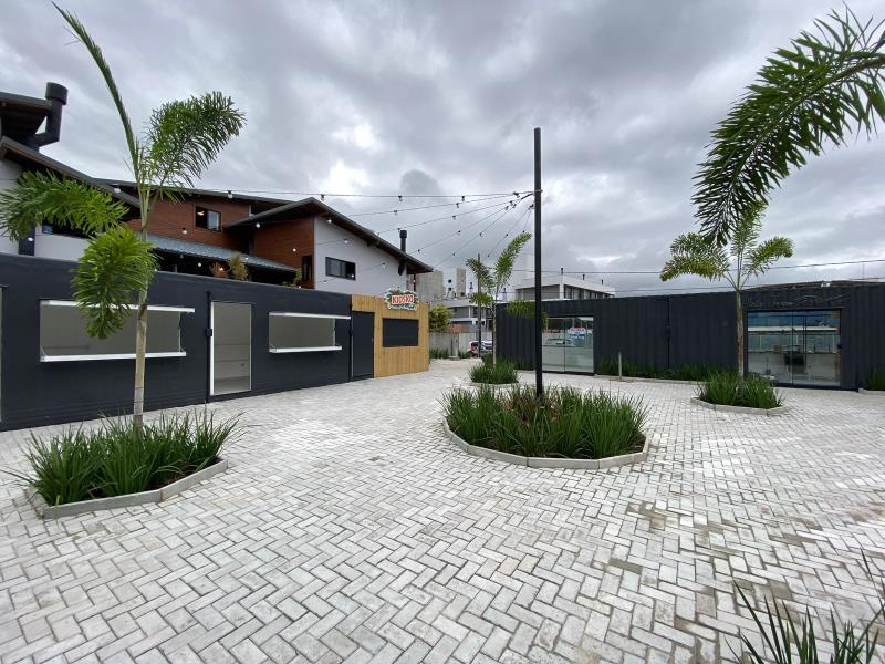 Sala-Codigo-2461-para-alugar-no-bairro-Barra-da-Lagoa-na-cidade-de-Florianópolis