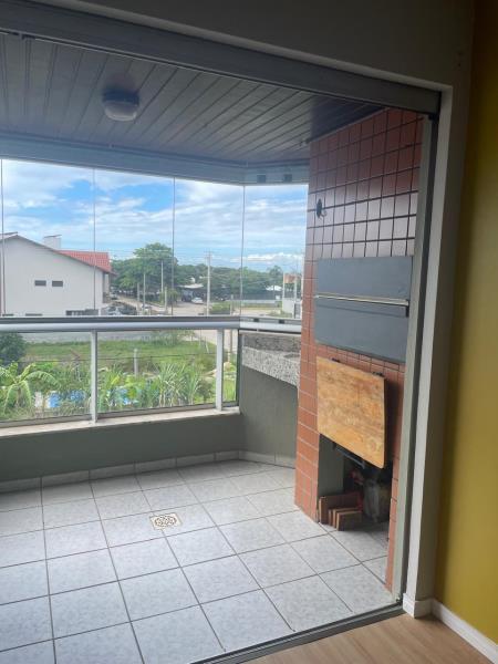 Apartamento-Codigo-2479-para-alugar-no-bairro-Barra-da-Lagoa-na-cidade-de-Florianópolis