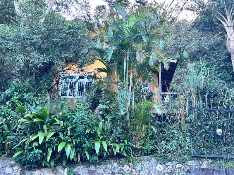 Pousada-Codigo-2489-a-Venda-no-bairro-Lagoa-da-Conceição-na-cidade-de-Florianópolis