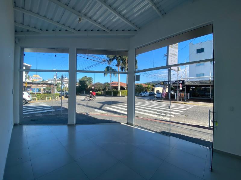 Sala-Codigo-2499-para-alugar-no-bairro-Lagoa-da-Conceição-na-cidade-de-Florianópolis