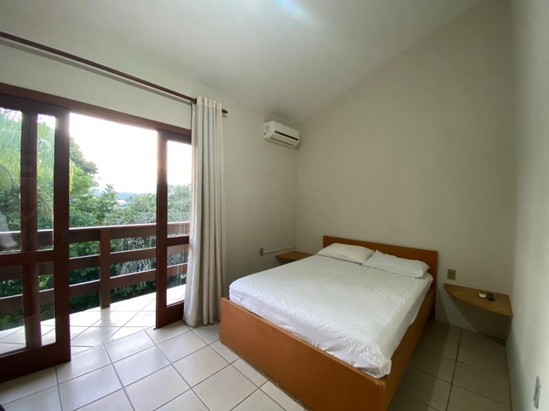 Apartamento-Codigo-2529-para-alugar-no-bairro-Barra-da-Lagoa-na-cidade-de-Florianópolis