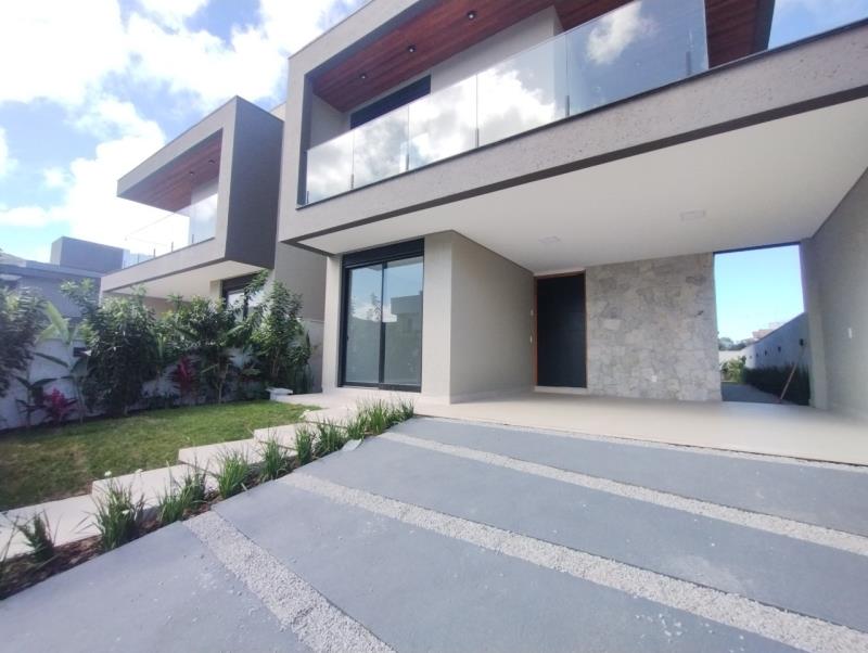 Casa-Codigo-2552-a-Venda-no-bairro-Lagoa-da-Conceição-na-cidade-de-Florianópolis