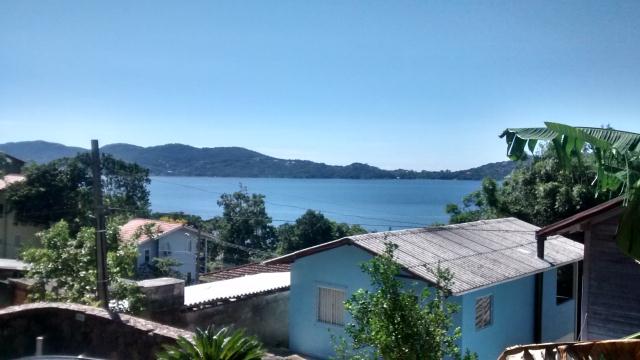 Casa-Codigo-104-a-Venda-no-bairro-Lagoa-da-Conceição-na-cidade-de-Florianópolis