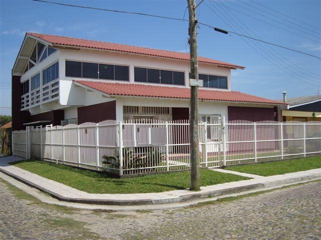 Casa Código 8335 a Venda no bairro Centro na cidade de Tramandaí