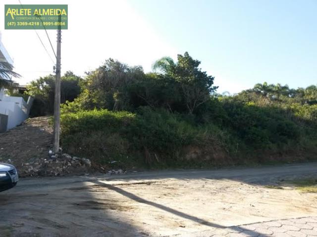 terreno-codigo-1321-venda-no-bairro-quatro-ilhas-na-cidade-de-bombinhas