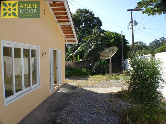 casa-codigo-1874-venda-no-bairro-centro-na-cidade-de-porto-belo