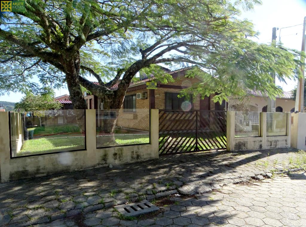 kitnet-codigo-4011-aluguel-anual-no-bairro-centro-na-cidade-de-porto-belo