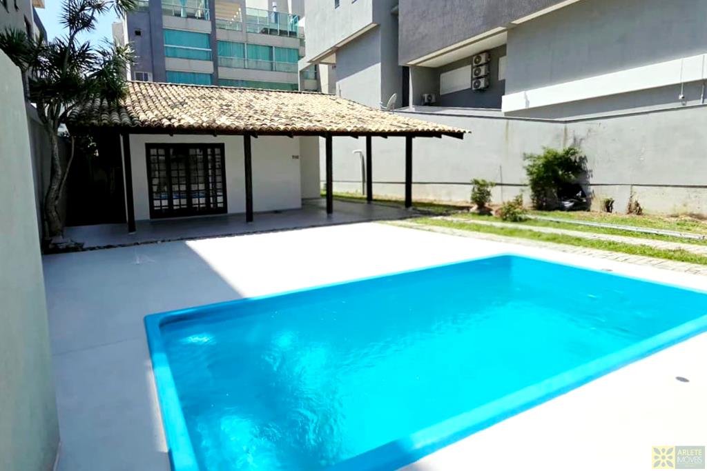 casa-codigo-609-temporada-no-bairro-mariscal-na-cidade-de-bombinhas