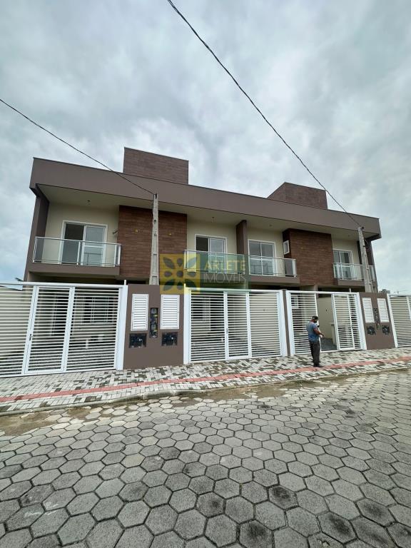 casa-codigo-3996-venda-no-bairro-balneario-pereque-na-cidade-de-porto-belo