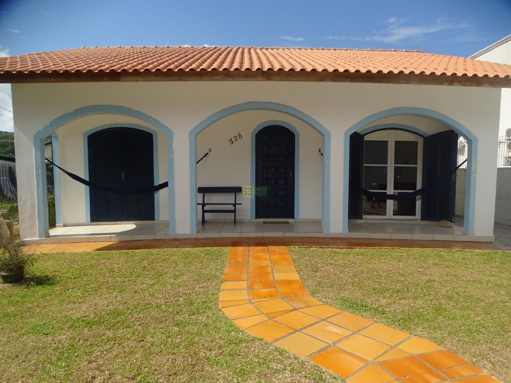 Casa Codigo 164 para Temporada no bairro Centro na cidade de Porto Belo