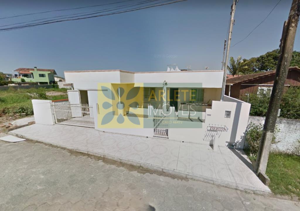 Casa Codigo 5338 a Venda no bairro-Perequê na cidade de Porto Belo