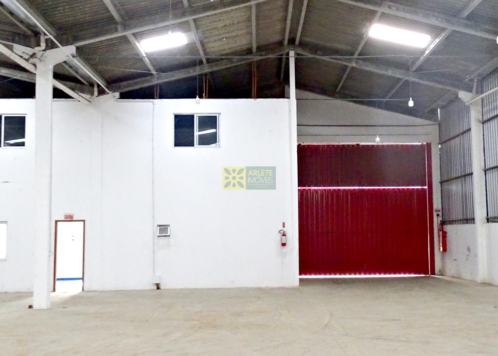 galpao-codigo-4069-aluguel-anual-no-bairro-santa-luzia-na-cidade-de-porto-belo