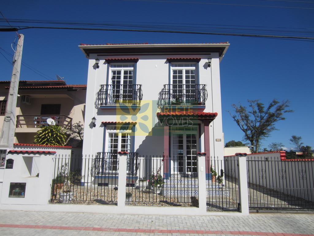 casa-codigo-5468-venda-no-bairro-centro-na-cidade-de-porto-belo
