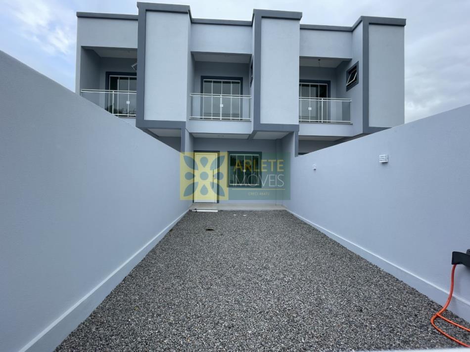 casa-codigo-4109-aluguel-anual-no-bairro-balneario-pereque-na-cidade-de-porto-belo