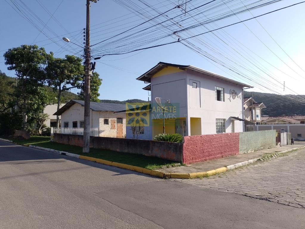 casa-codigo-10000-venda-no-bairro-centro-na-cidade-de-porto-belo