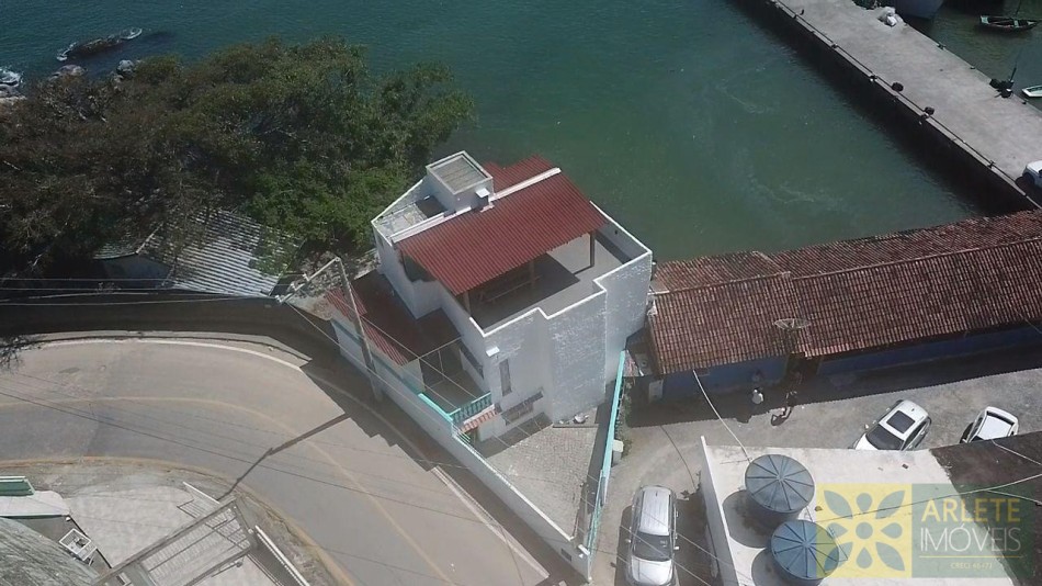 casa-codigo-10319-venda-no-bairro-araca-na-cidade-de-porto-belo