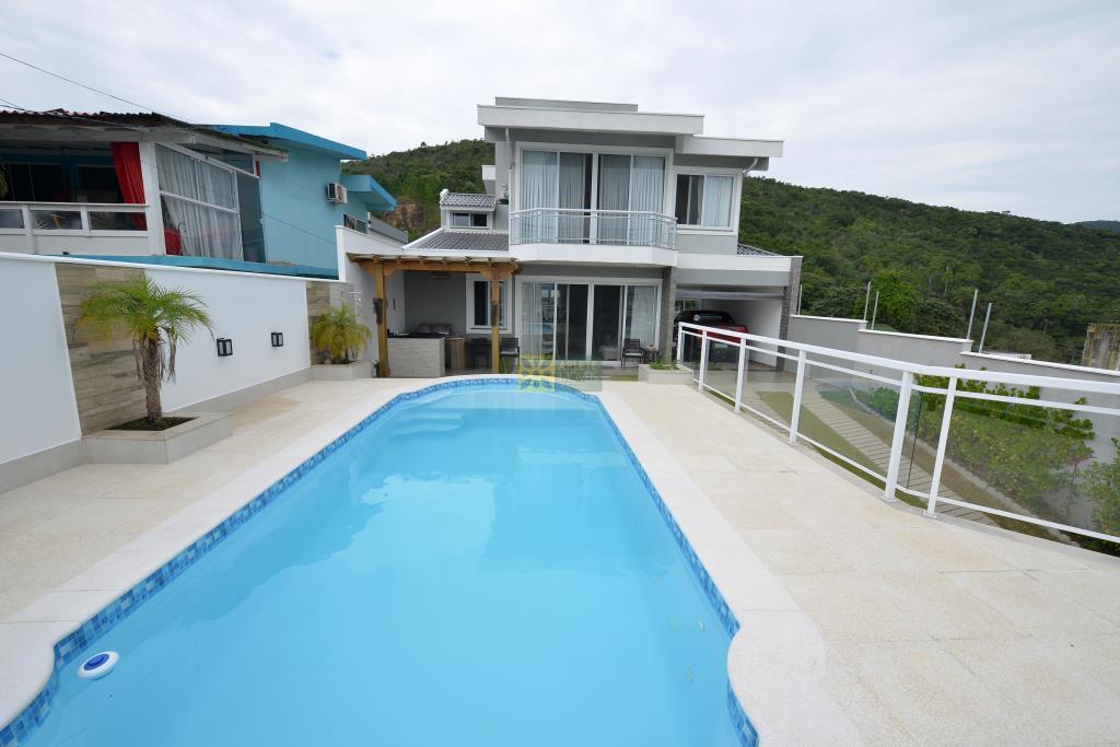 casa-codigo-10528-venda-no-bairro-vila-nova-na-cidade-de-porto-belo