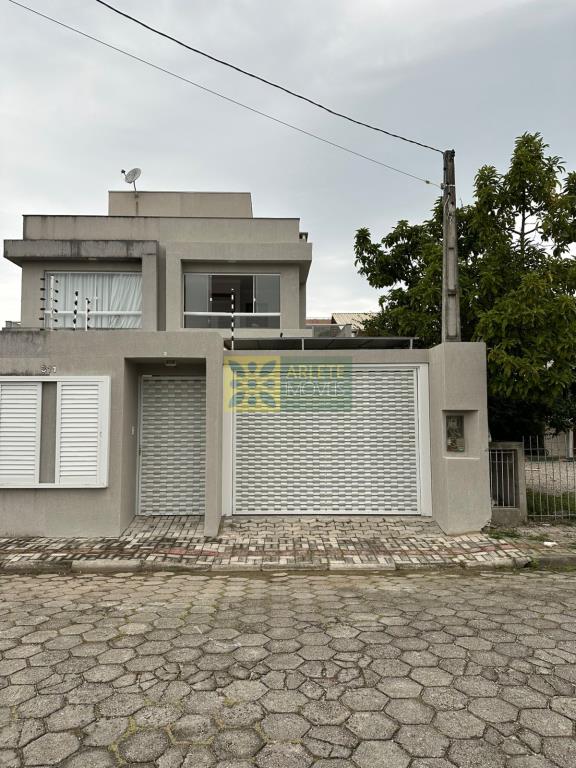 sobrado-codigo-4191-aluguel-anual-no-bairro-jose-amandio-na-cidade-de-bombinhas