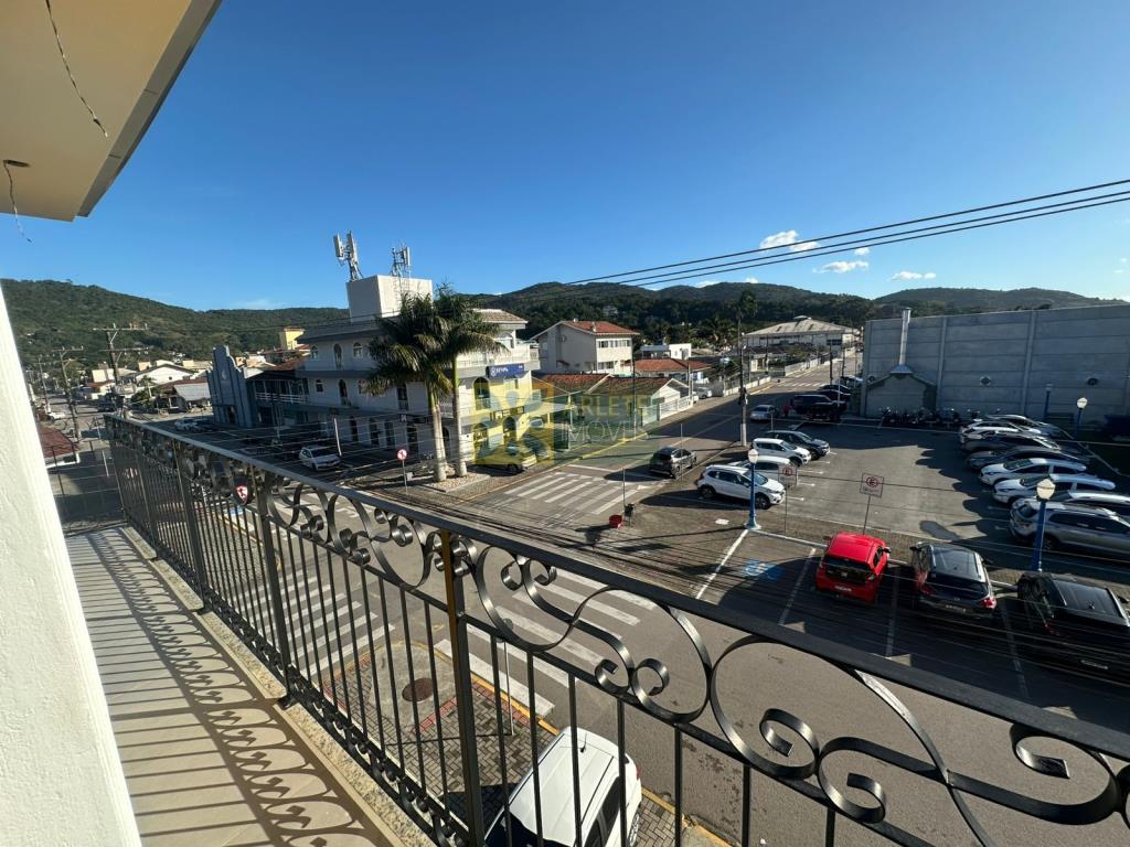 sala-codigo-4202-aluguel-anual-no-bairro-centro-na-cidade-de-porto-belo