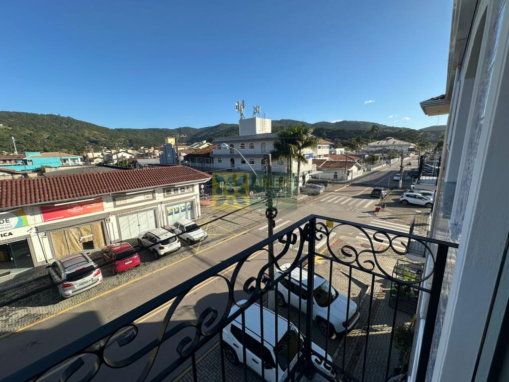 sala-codigo-4204-aluguel-anual-no-bairro-centro-na-cidade-de-porto-belo
