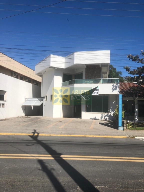predio-codigo-10579-venda-no-bairro-centro-na-cidade-de-porto-belo