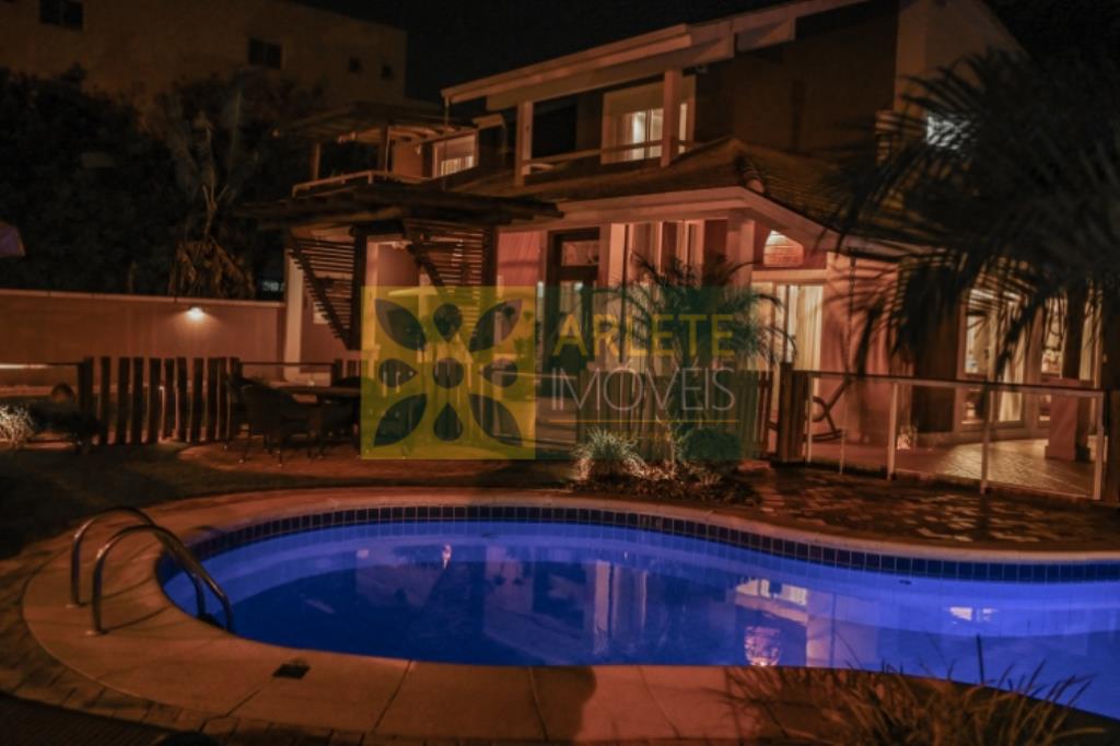 casa-codigo-688-temporada-no-bairro-canto-grande-na-cidade-de-bombinhas