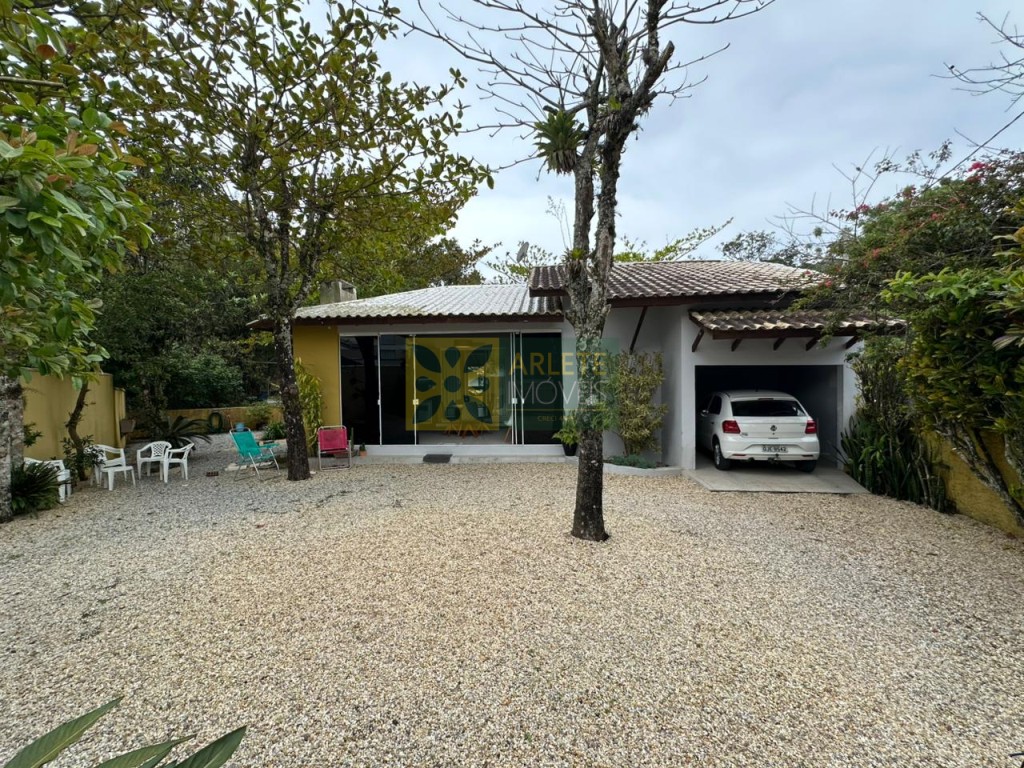 casa-codigo-10596-venda-no-bairro-centro-na-cidade-de-porto-belo