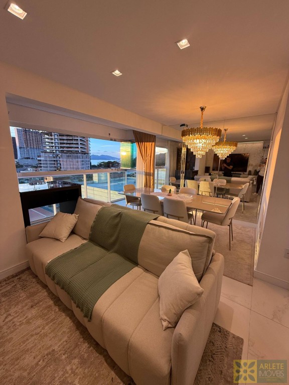 ROHREGGER EMPREENDIMENTOS