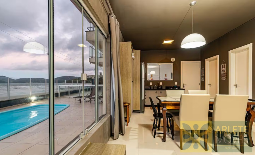 casa-codigo-86-temporada-no-bairro-balneario-pereque-na-cidade-de-porto-belo