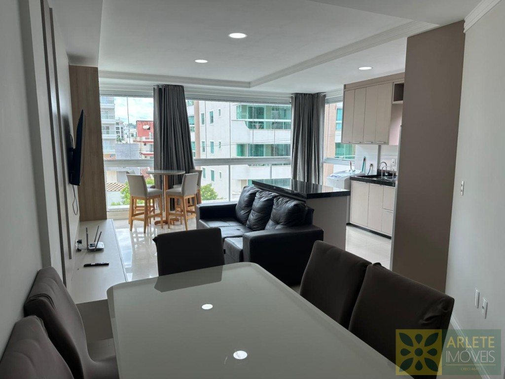 apartamento-codigo-453-temporada-no-bairro-bombas-na-cidade-de-bombinhas