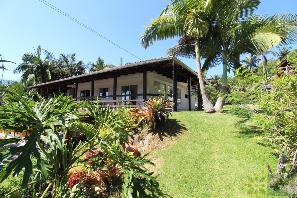 casa-codigo-297-temporada-no-bairro-enseada-encantada-na-cidade-de-porto-belo