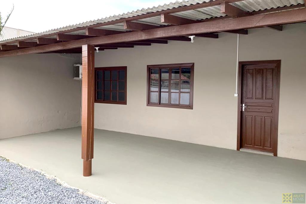 foto 1 casa esquerda