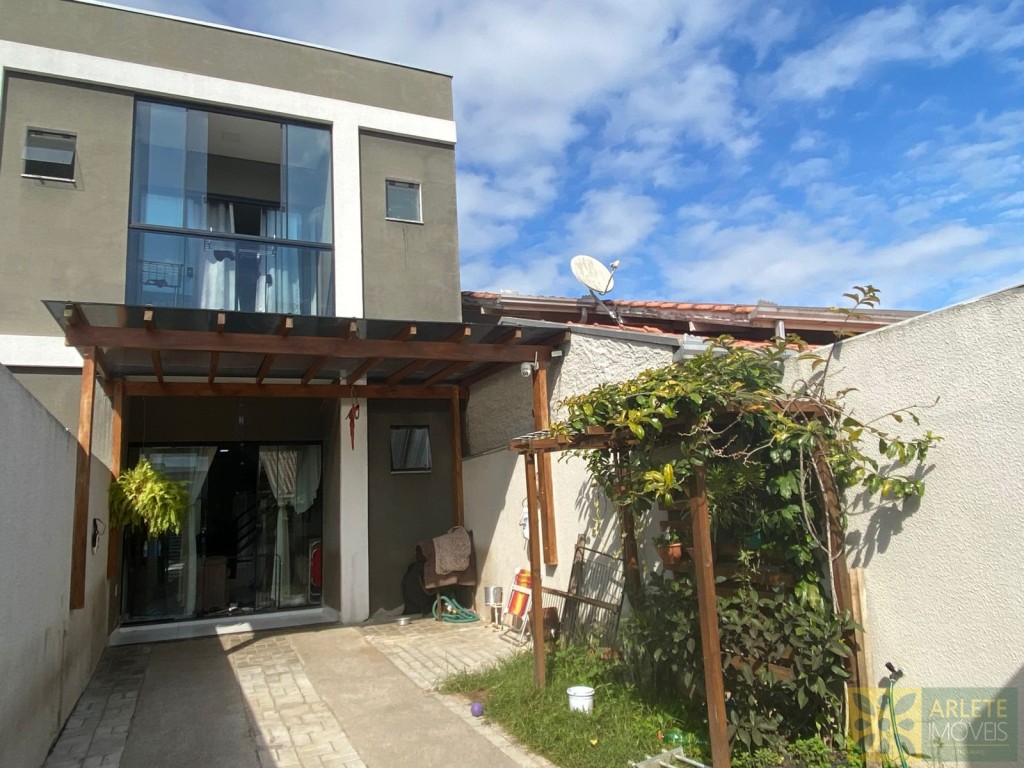 sobrado-codigo-10688-venda-no-bairro-balneario-pereque-na-cidade-de-porto-belo