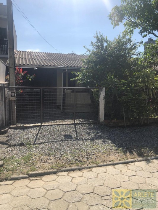 casa-codigo-10708-venda-no-bairro-vila-nova-na-cidade-de-porto-belo