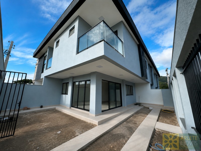 sobrado-codigo-10753-venda-no-bairro-vila-nova-na-cidade-de-porto-belo