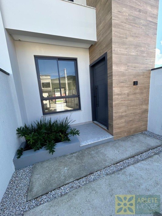 triplex-geminado-codigo-10755-venda-no-bairro-vila-nova-na-cidade-de-porto-belo