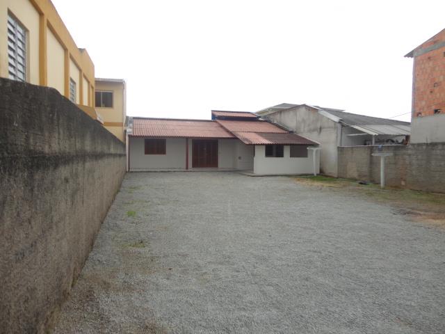 Casa Código 63 Imóvel para Alugar no bairro Jardim das Palmeiras na cidade de Palhoça