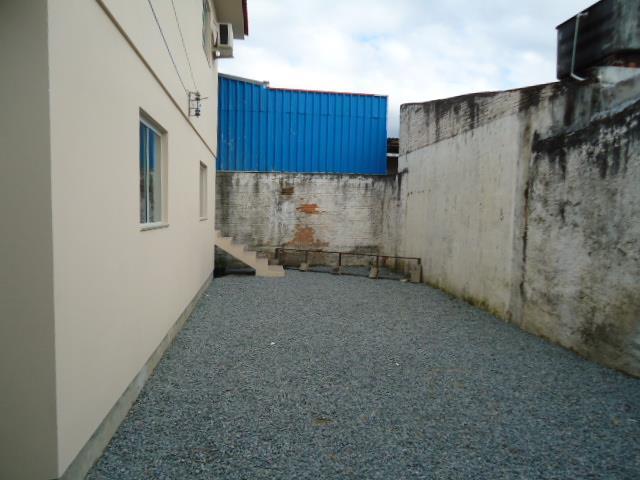 Lateral