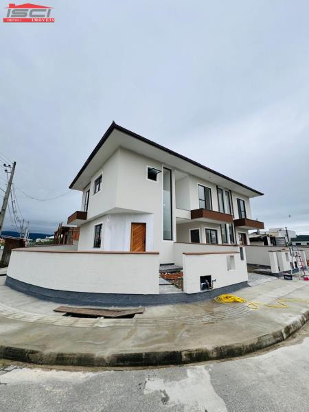 Sobrado - Código 1449 Imóvel a Venda no bairro Bela Vista na cidade de Palhoça