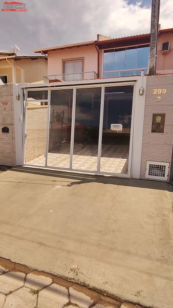 Sobrado - Código 1797 Imóvel a Venda no bairro Aririu na cidade de Palhoça