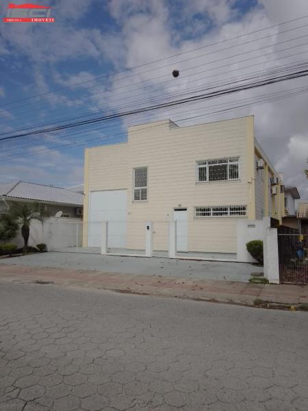 Galpão Código 1858 Imóvel para Alugar no bairro Aririu na cidade de Palhoça
